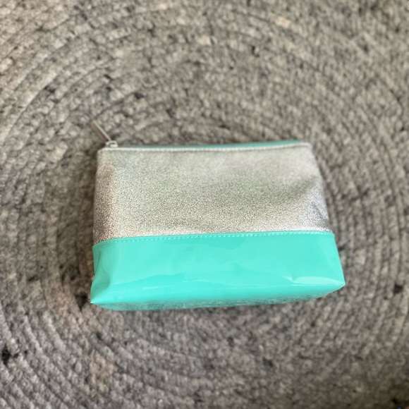 Set of 3 Beautiful Mermaid Bags for Beach Days/Makeup - Picture 5 of 11